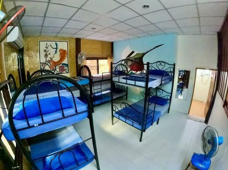 Sunny Garden Hostel