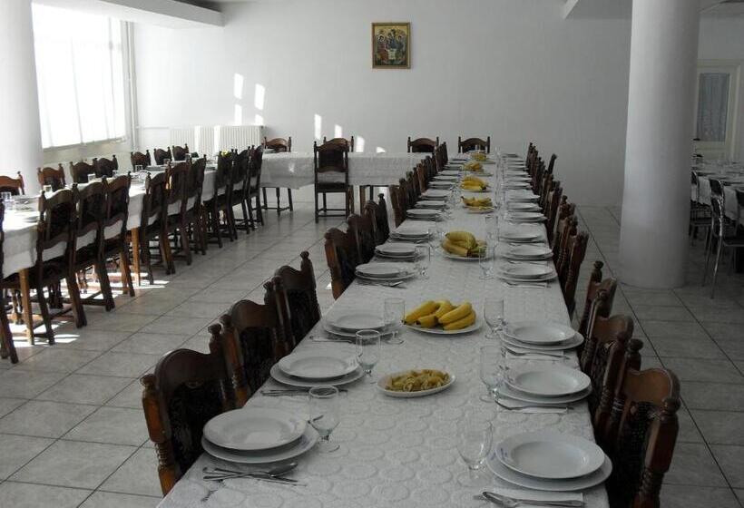 هتل Casa Pelerinul