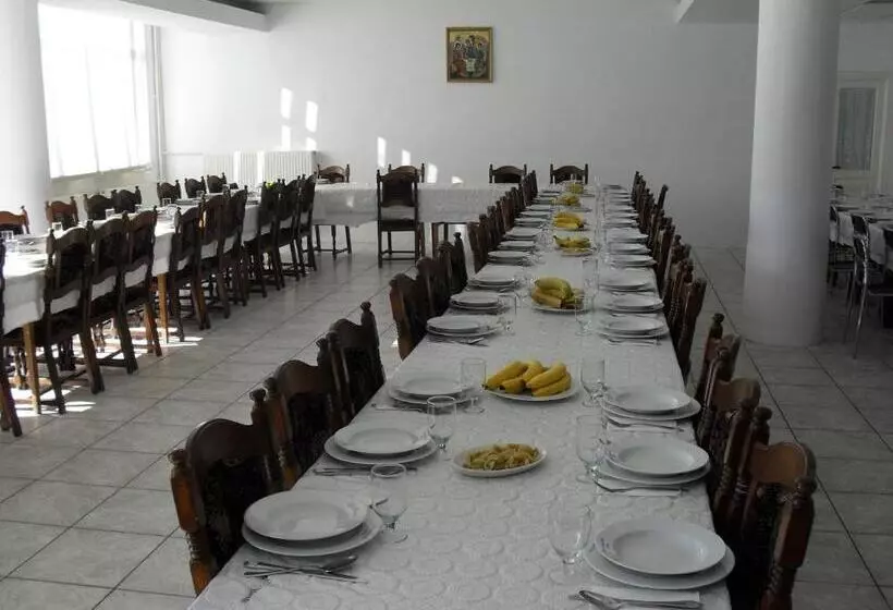 هتل Casa Pelerinul