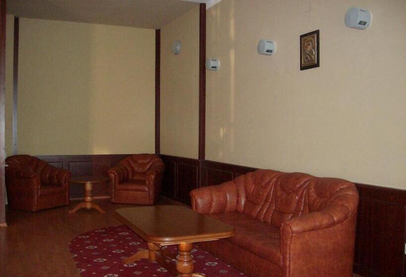 هتل Casa Pelerinul