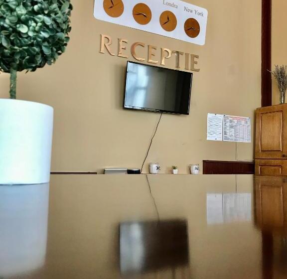 هتل Casa Pelerinul