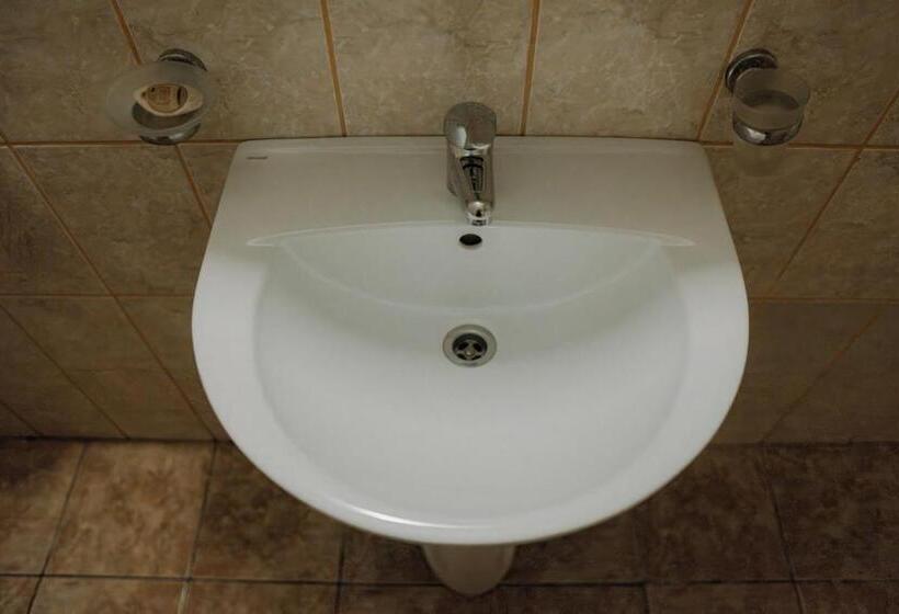 هتل Casa Pelerinul