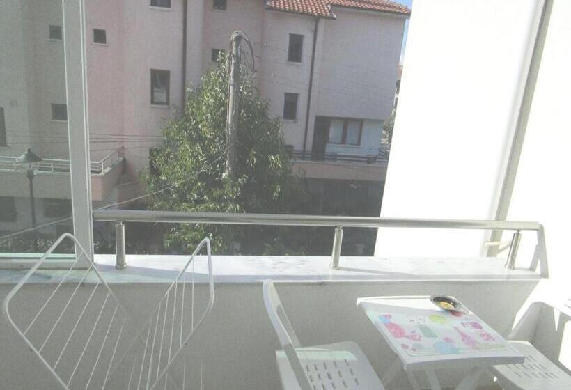 פנסיון Guest House Kamburovi