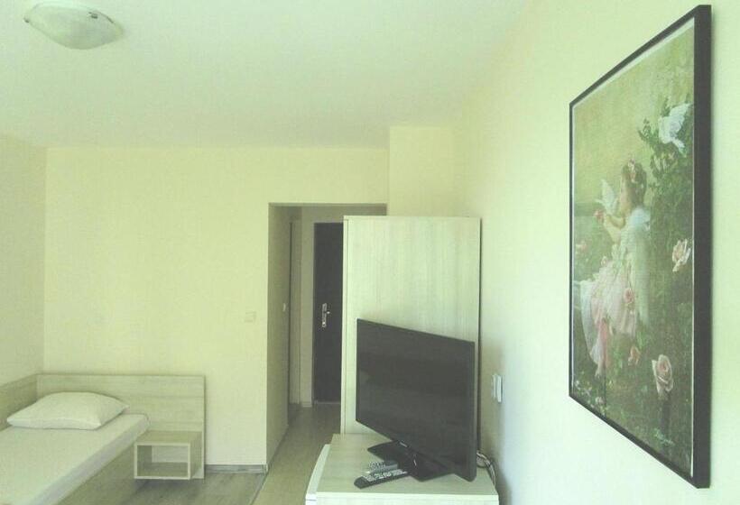 פנסיון Guest House Kamburovi