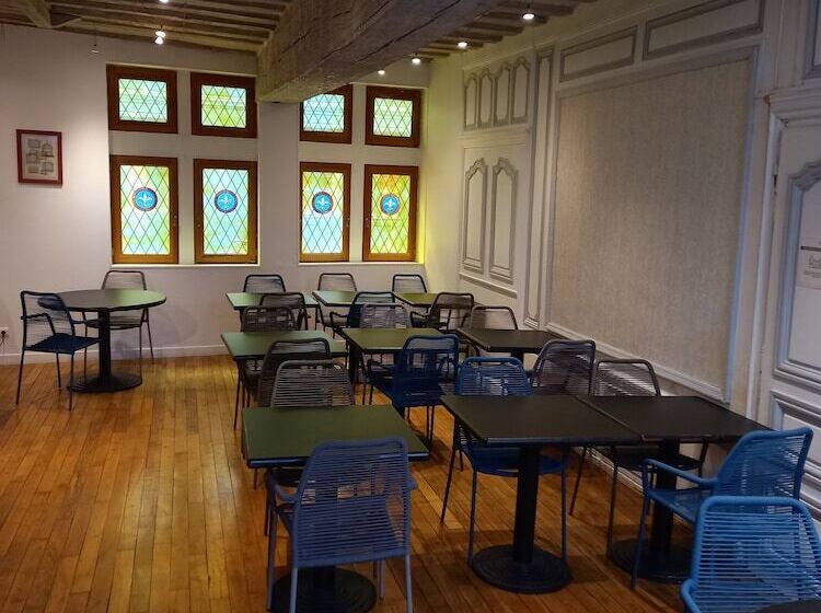 Brit Hotel Comtes De Champagne   Troyes Centre Historique
