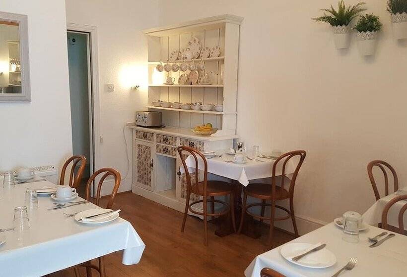 호텔 Colebrook Guest House