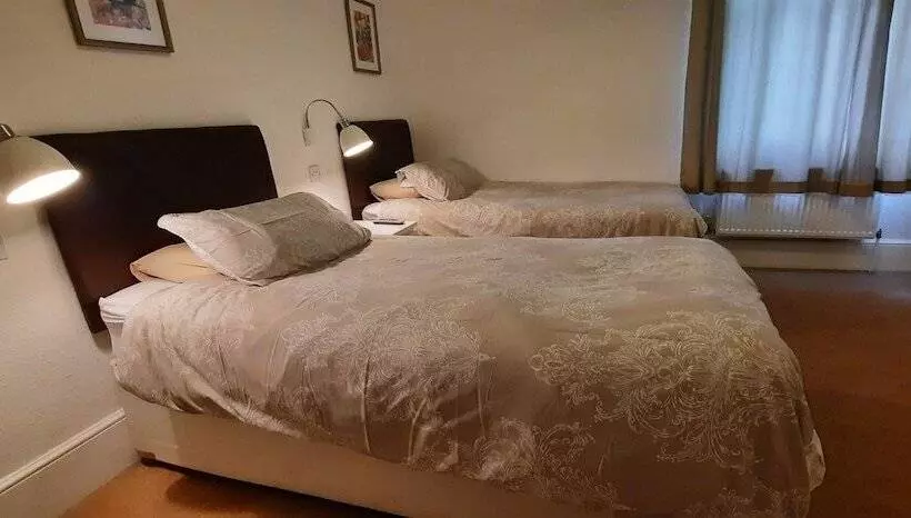ホテル Colebrook Guest House
