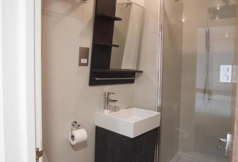 فندق Earls Court Garden