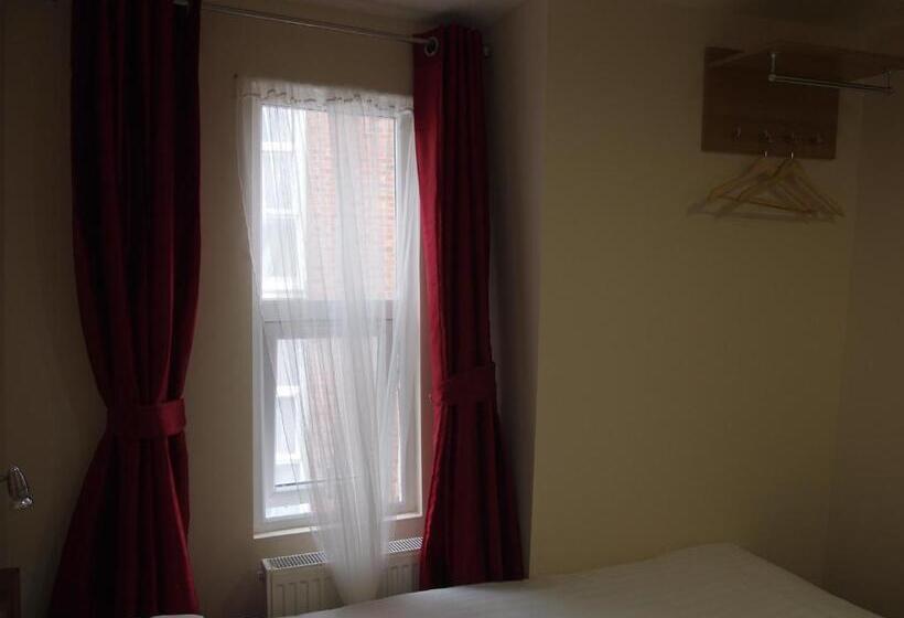 فندق Earls Court Garden