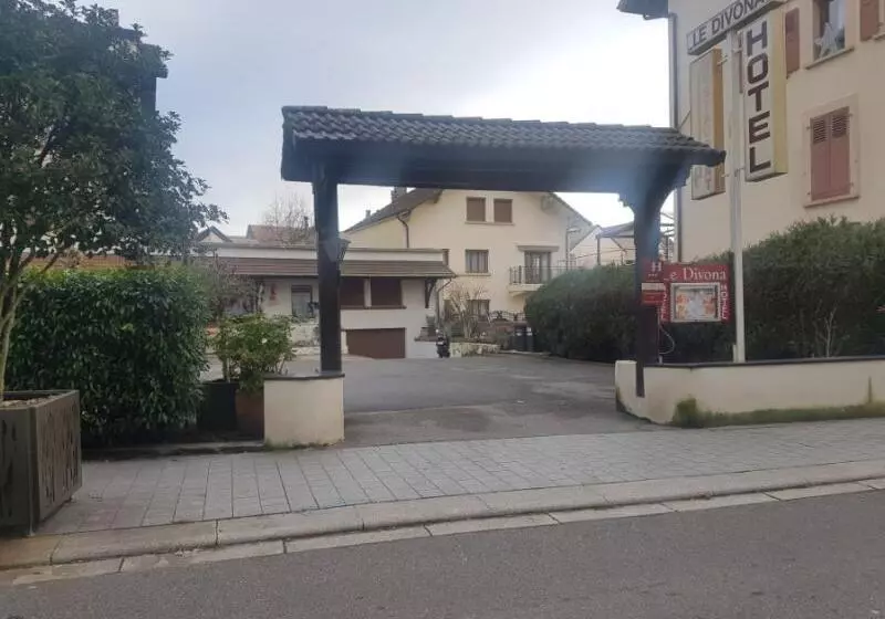 ホテル Hôtel Le Divona