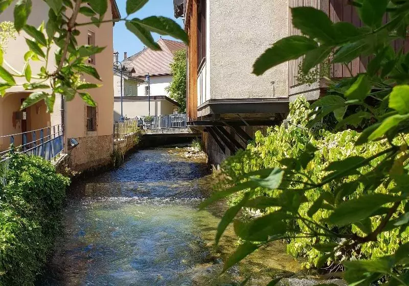 ホテル Hôtel Le Divona