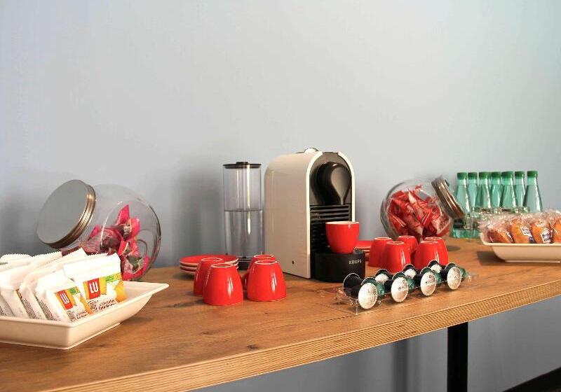 בית מלון כפרי Ibis Lille Centre Grand Palais