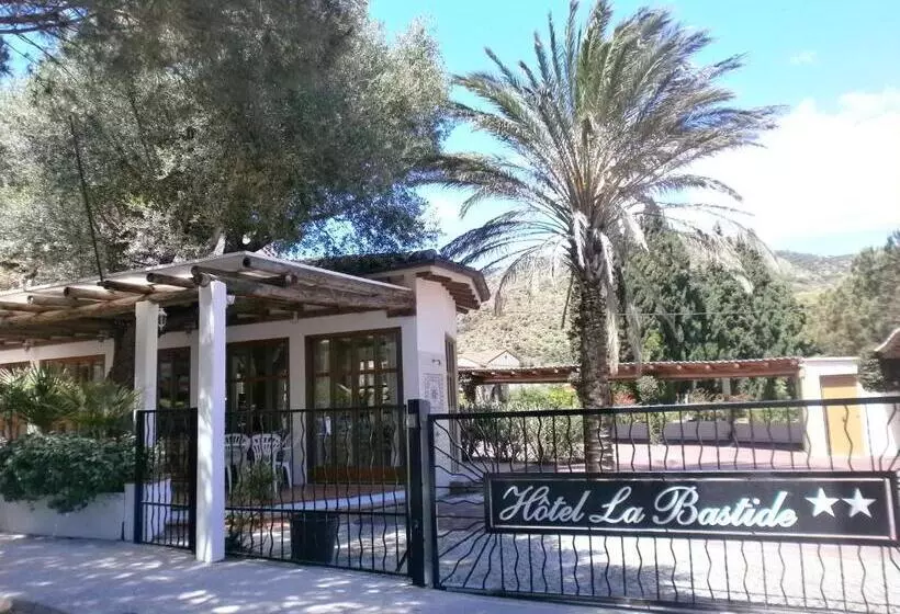 ホテル La Bastide