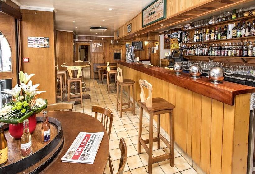 בית מלון כפרי Logis Hôtel Restaurant La Remise