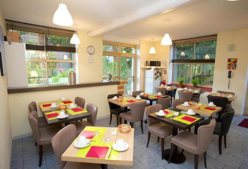 酒店 Les Bellugues