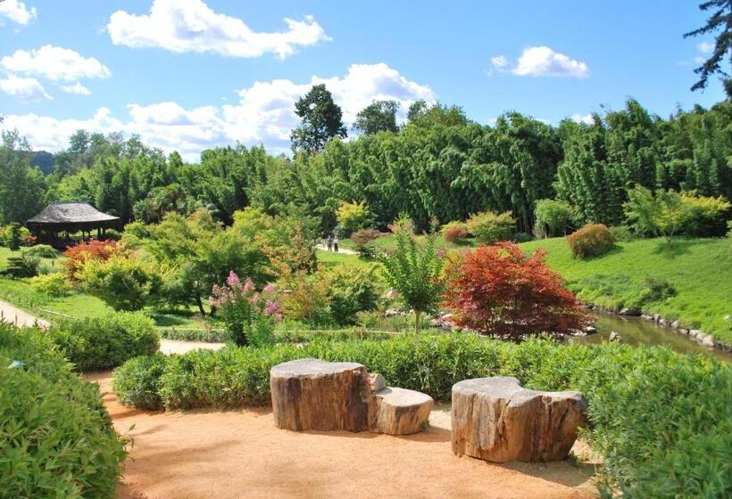 酒店 Les Bellugues