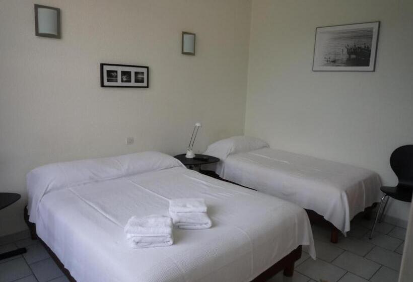 酒店 Les Bellugues