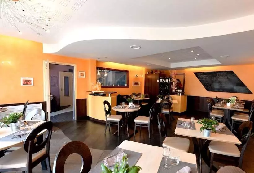 Le Broceliande Sure Hotel Collection By Best Western
