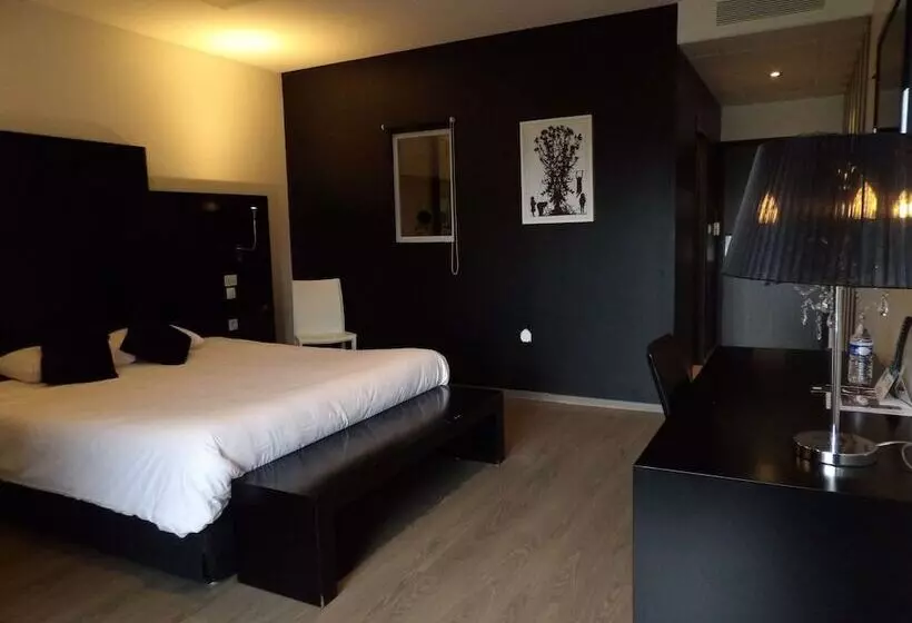 Le Broceliande Sure Hotel Collection By Best Western