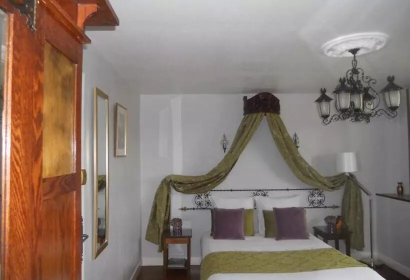 ホテル Manoir Xv Domaine De Peyrafort