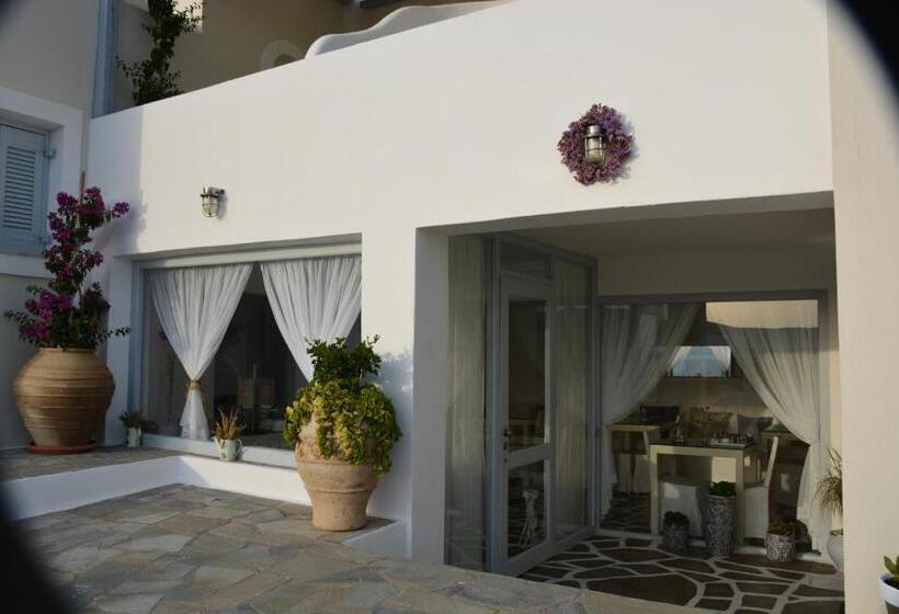 Отель Maryo Village