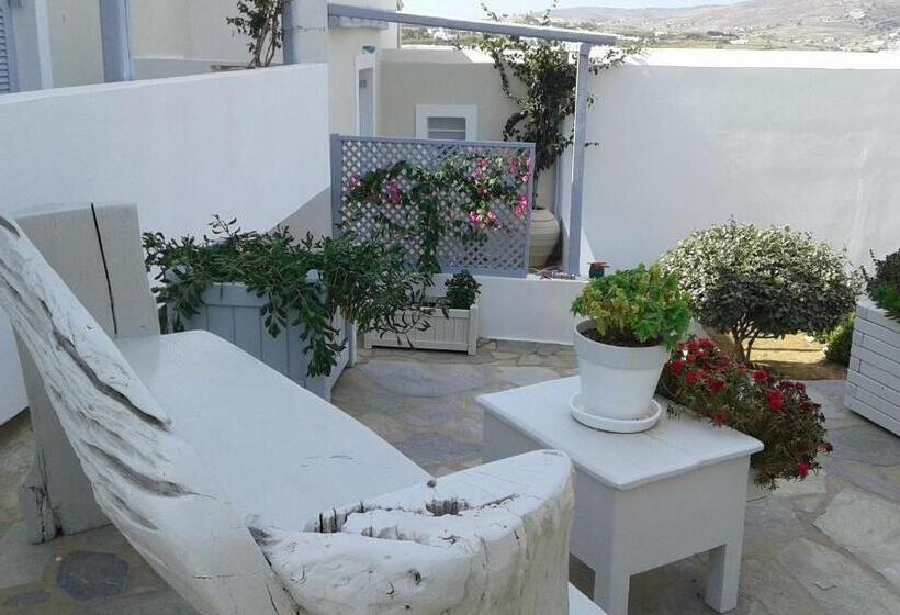 Отель Maryo Village