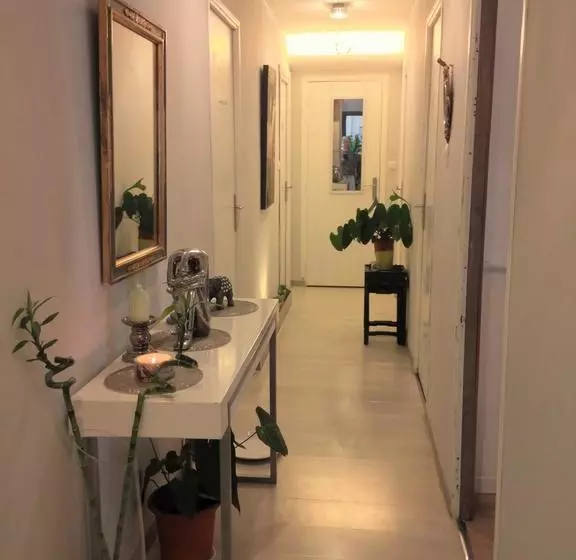 Hotel Monet