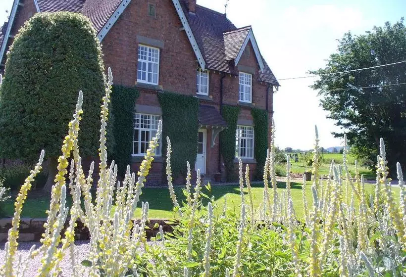 هتل New Hall Farm