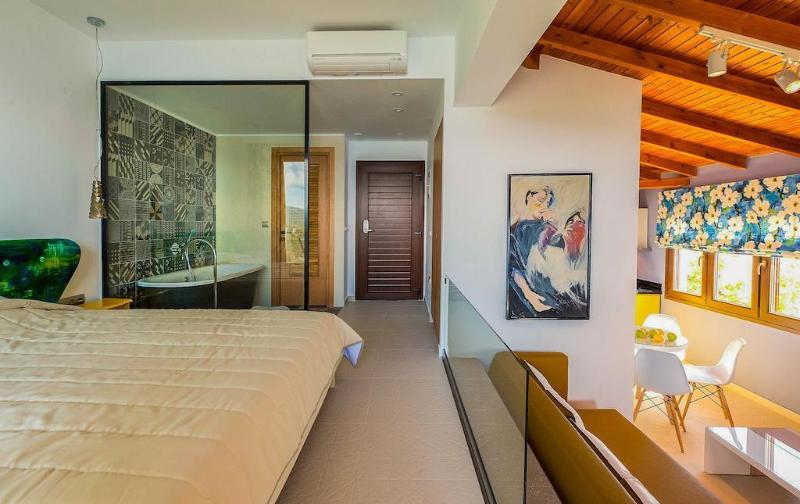 Отель Thalassokipos