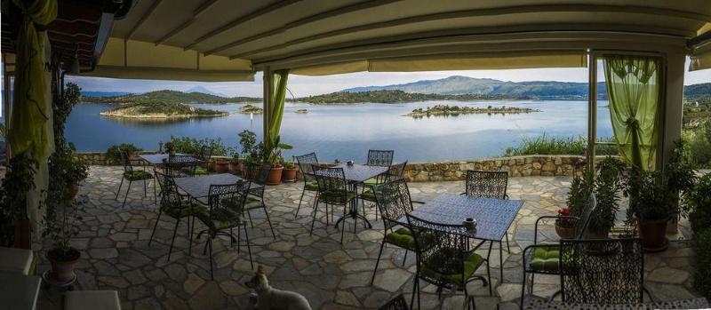 Отель Thalassokipos