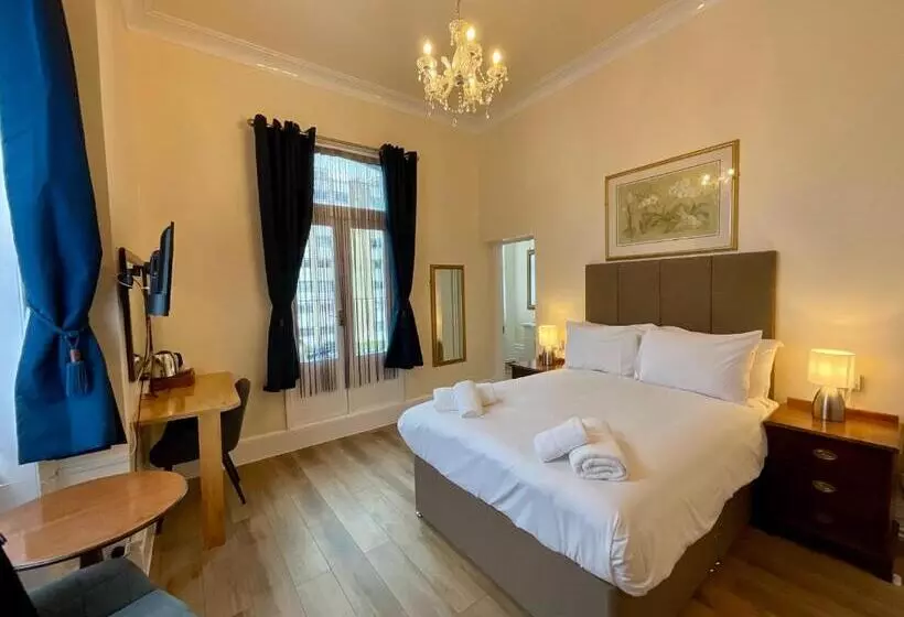 ホテル Vernon Guesthouse