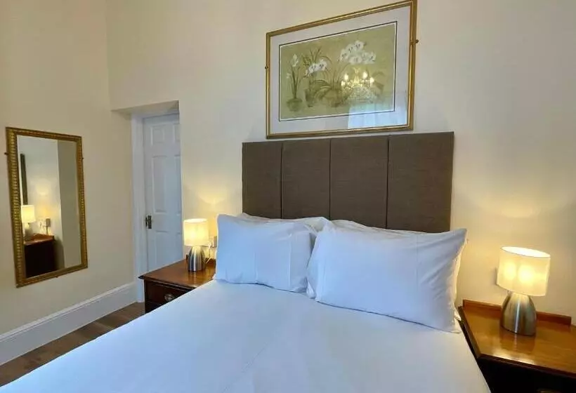 ホテル Vernon Guesthouse