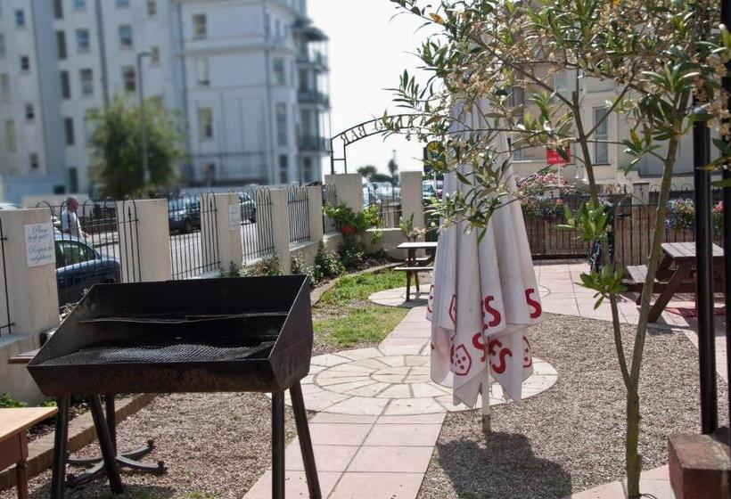 فندق Vernon Guesthouse