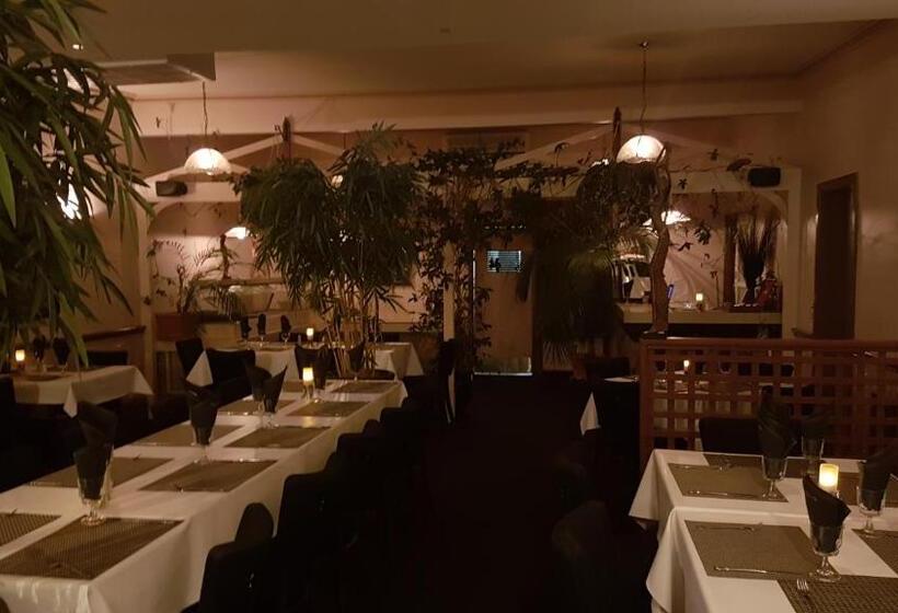 מוטל Kerang Valley Resort