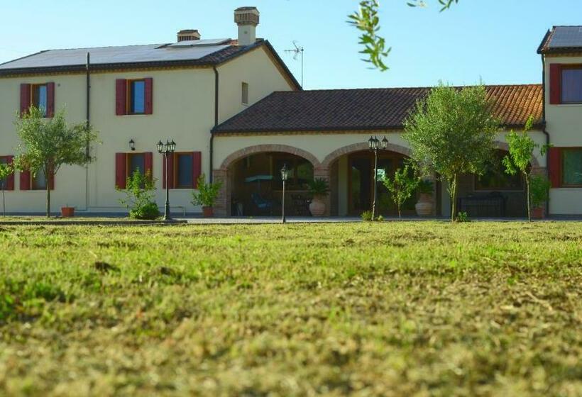 ホテル Agriturismo Dartora