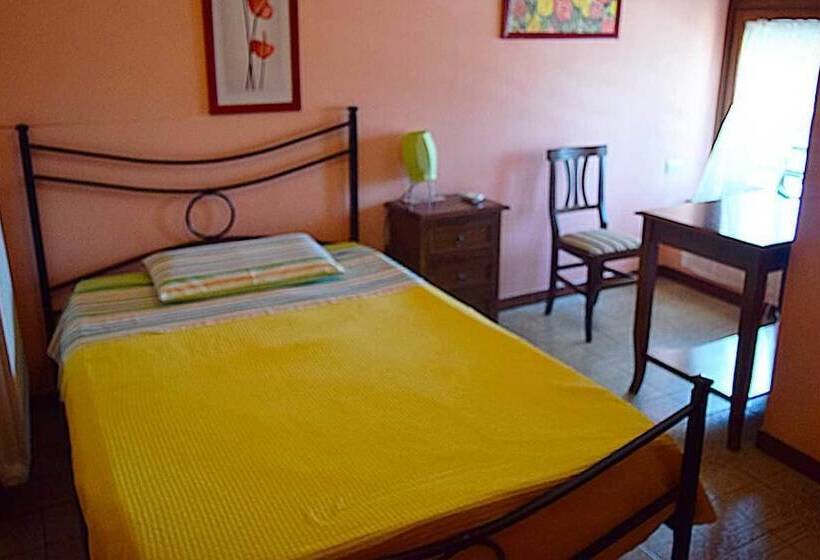 Отель Airport Torre Clementina Inn