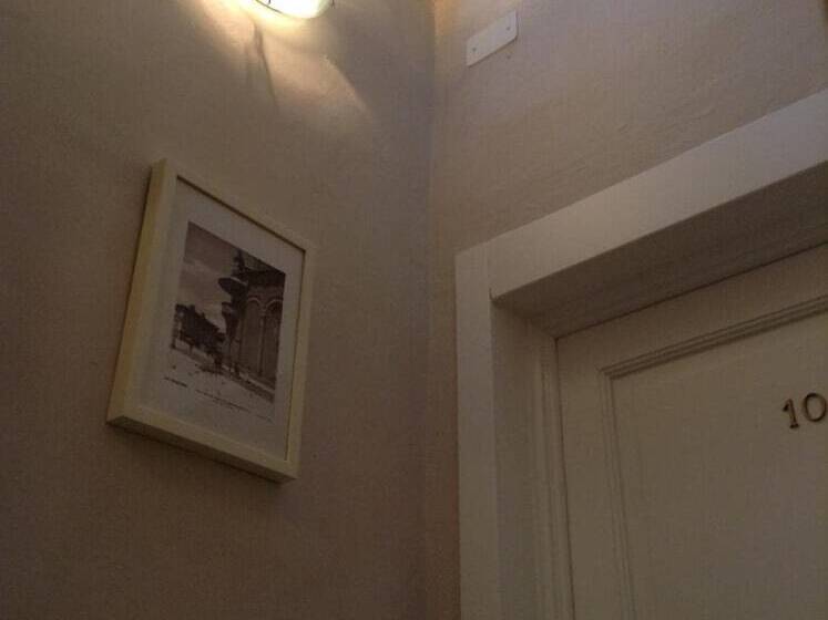 هتل Albergo Giugni