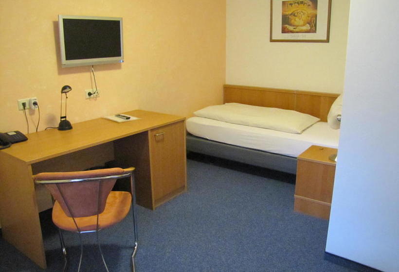 Отель Am Weyerhof