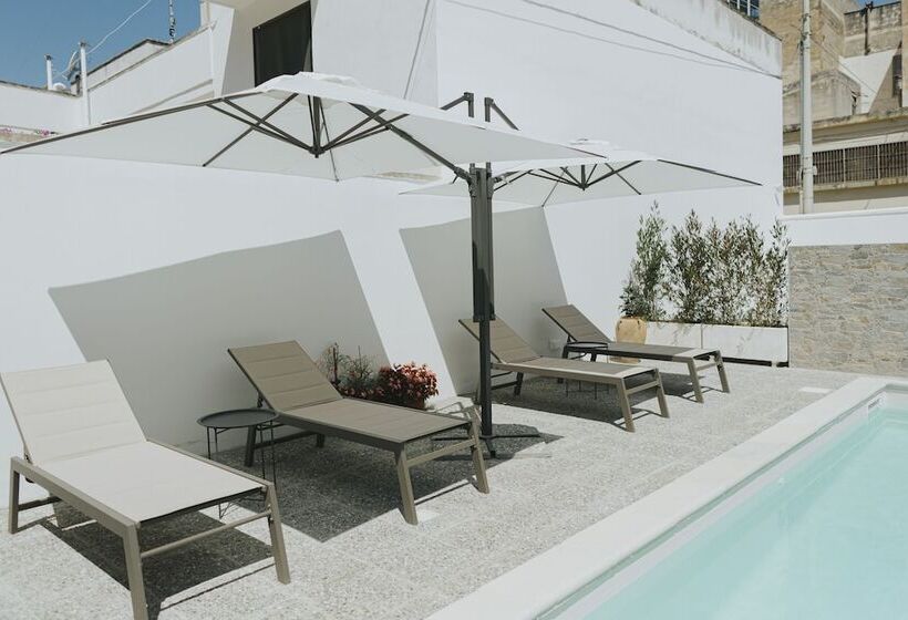 هتل Antica Villa La Viola