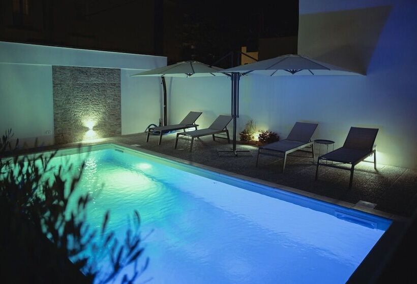 هتل Antica Villa La Viola