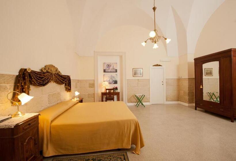 هتل Antica Villa La Viola