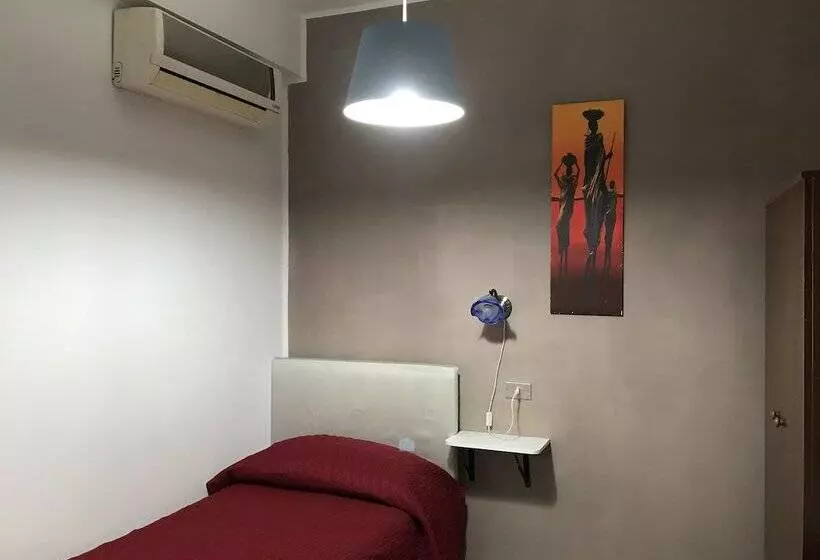 Hotelli B&b New Triscele