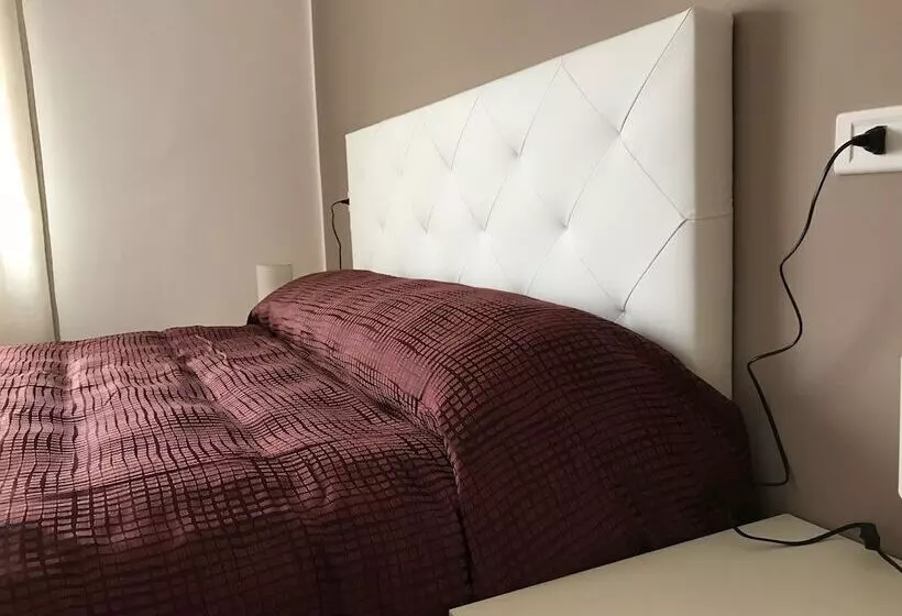 Hotelli B&b New Triscele