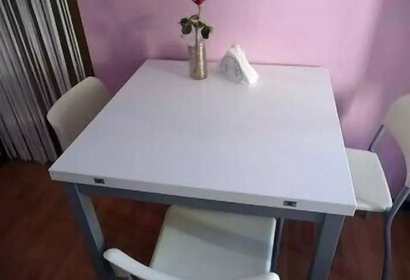 ホテル Bed & Breakfast 3b