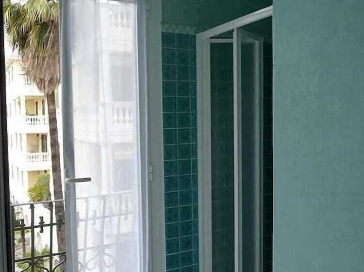 호텔 Bed & Breakfast 3b