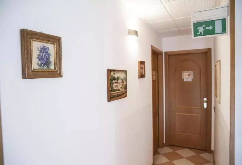 ホテル Casa Hellen