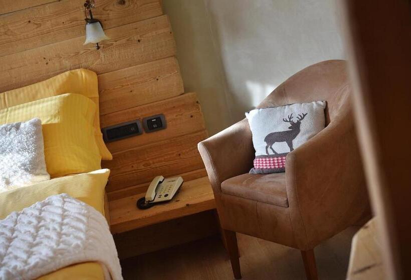 Отель Costanza Mountain Holiday