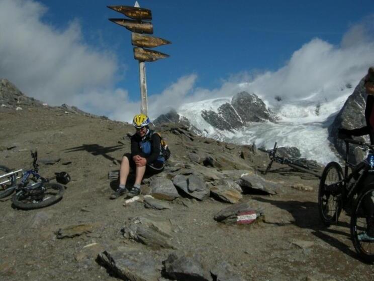 Отель Costanza Mountain Holiday