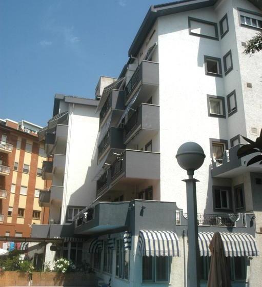 בית מלון כפרי Flamingo