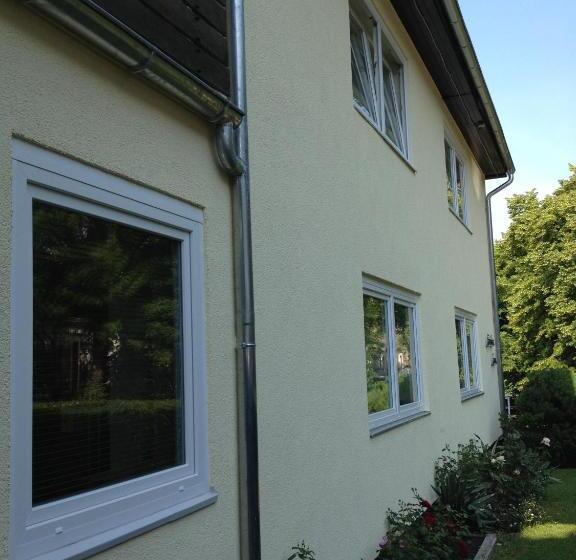 ホテル Gästehaus Graul